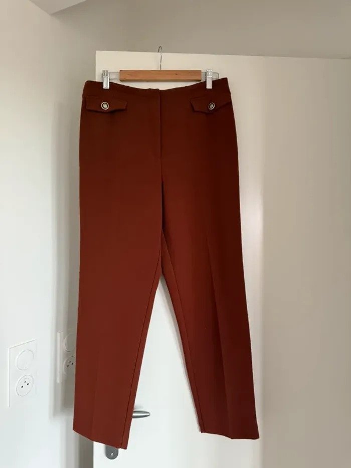 Magnifique pantalon classe 40/L