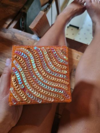 Petite boîte à bijoux vintage avec miroir