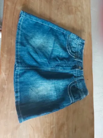 Jupe en jean bleu taille 32