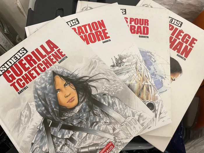 Bd 4 tomes insiders - photo numéro 2