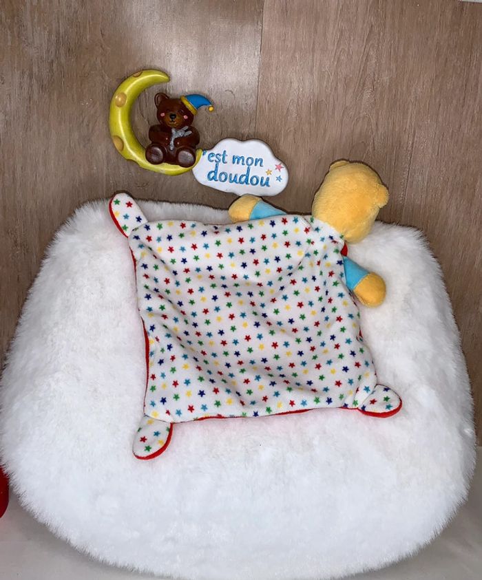 DY193 doudou ours 🐻 winnie Disney - photo numéro 2