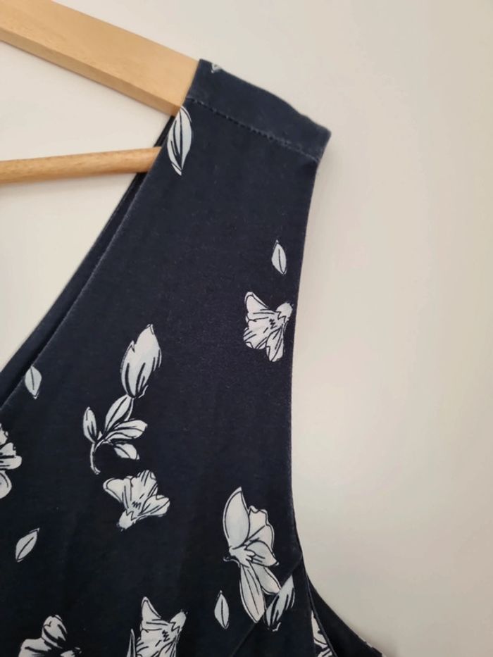 Robe bleu marine mi longue sans manches - photo numéro 2