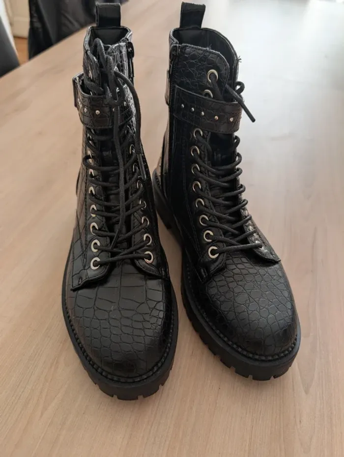 Bottines pointure 36. - photo numéro 3