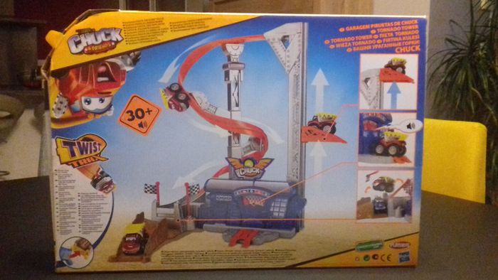Super piste électronique Chuck de Hasbro - photo numéro 3