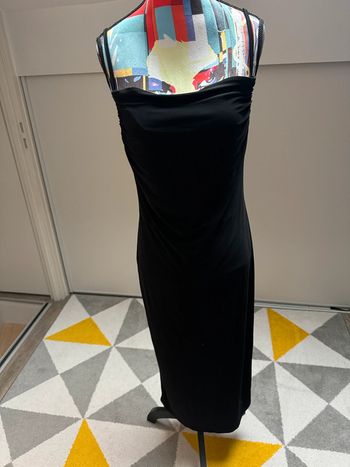 Robe noir Trendyol neuve Taille 40