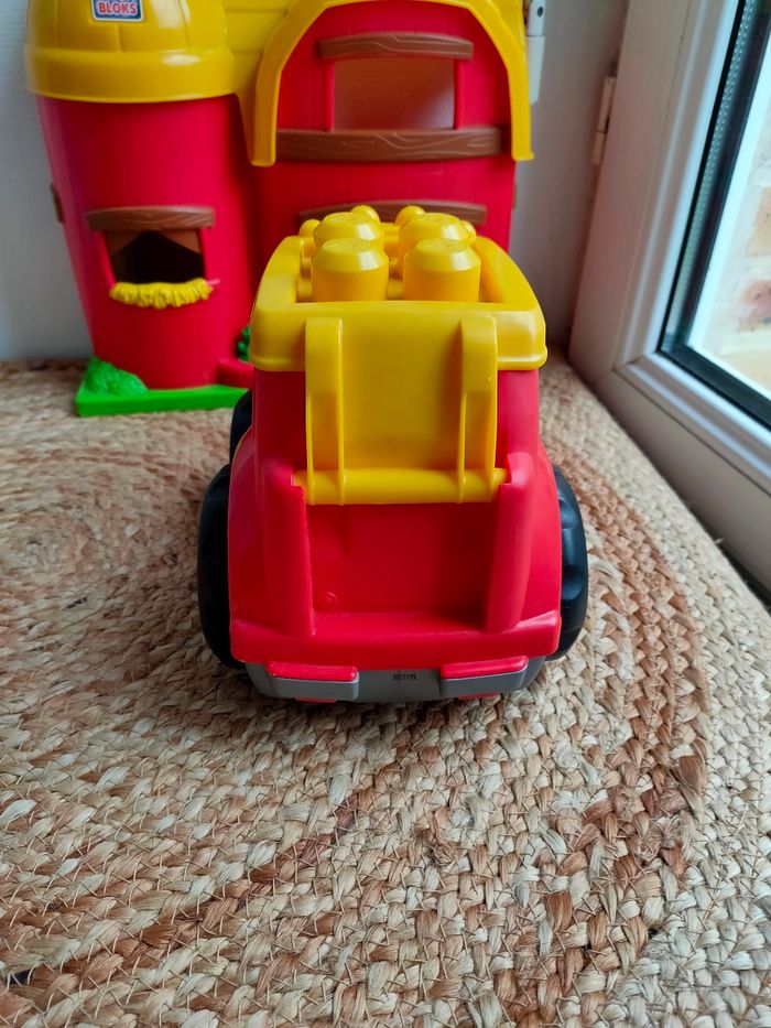 Ferme et tracteur Mega Bloks - photo numéro 9