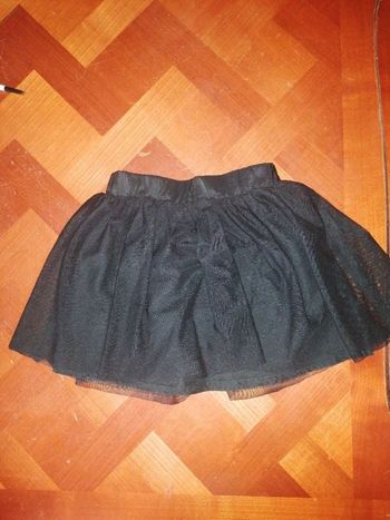 Jupe noire taille 8 ans