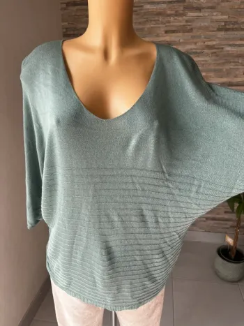 Pull léger vert sauge