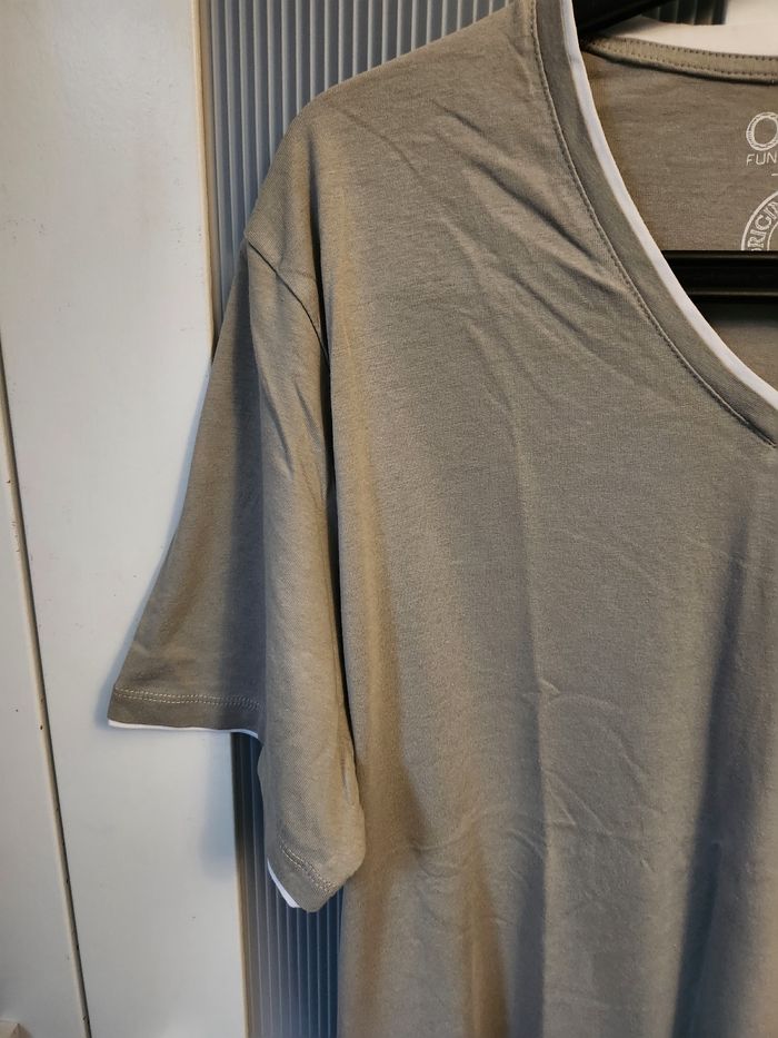 T-shirt homme taille XL - photo numéro 2