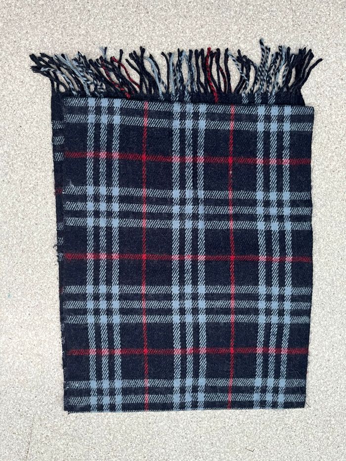 Écharpe Burberry - photo numéro 4