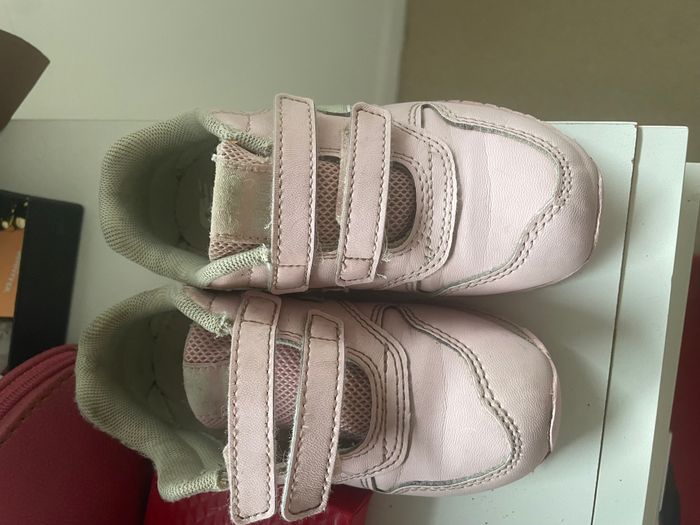 Basket fille New balance pointure 26