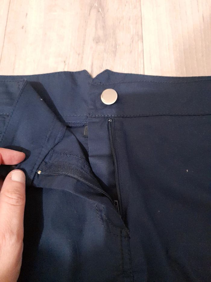 Jupe marine - photo numéro 2