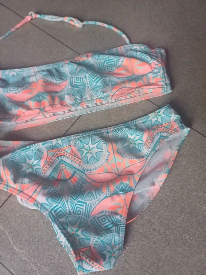Maillot de bain motifs decathlon 16 ans - photo numéro 2