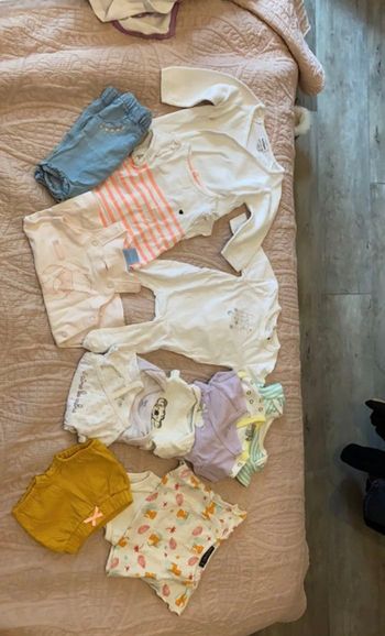 Lots bébé fille 1 mois