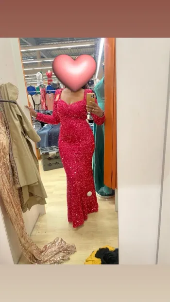 Robe de soirée paillette fuchsia