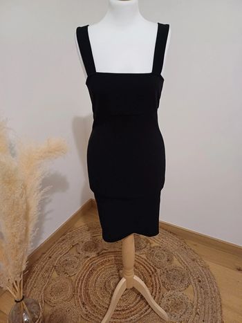 Petite robe noire moulante Jennyfer taille XS 34