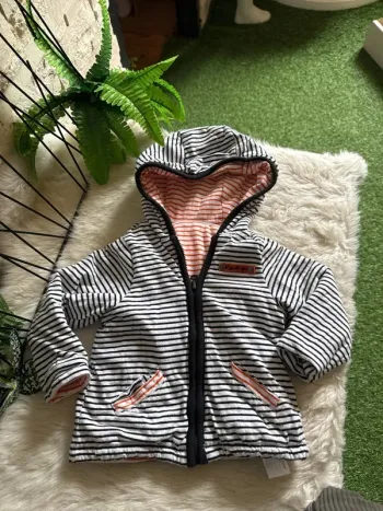 Gilet réversible bébé garçon 9 mois à 12 mois