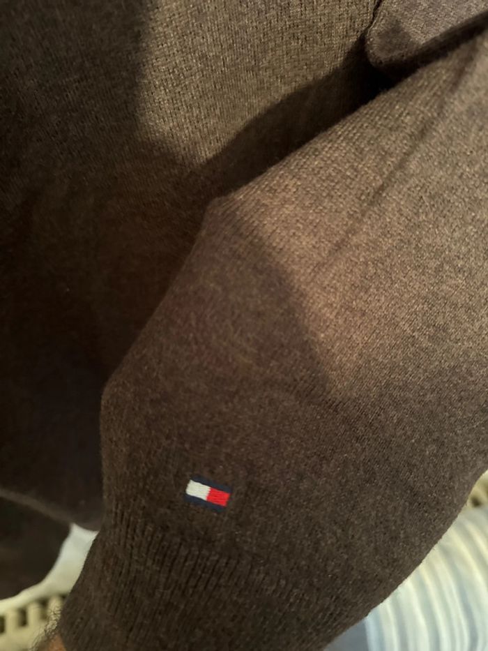 Pull Col V Homme Marron - Tommy Hilfiger - Taille L - Très Bon État - photo numéro 5