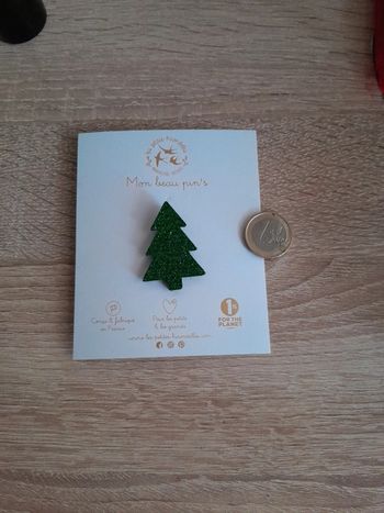 Magnifique pins pailleté eco responsable neuf