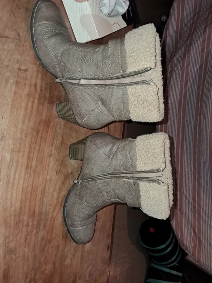 Bottines à tallons beiges foncées - photo numéro 5