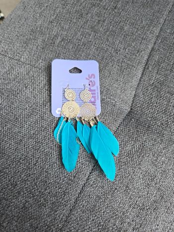 Boucle d oreille plume