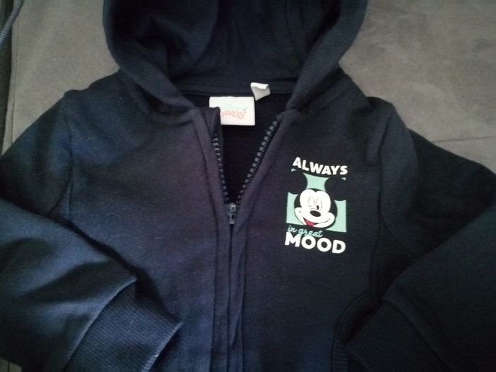 Sweat Disney Mickey 6 mois - photo numéro 5