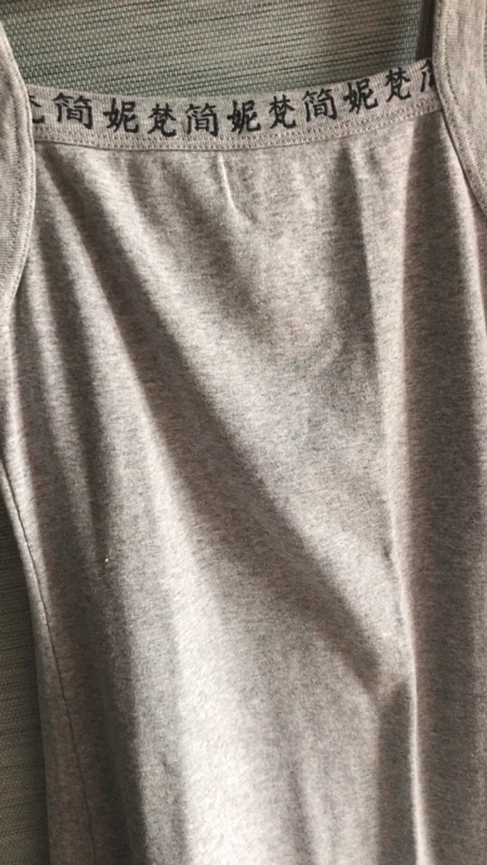 Robe grise à bretelles - photo numéro 3