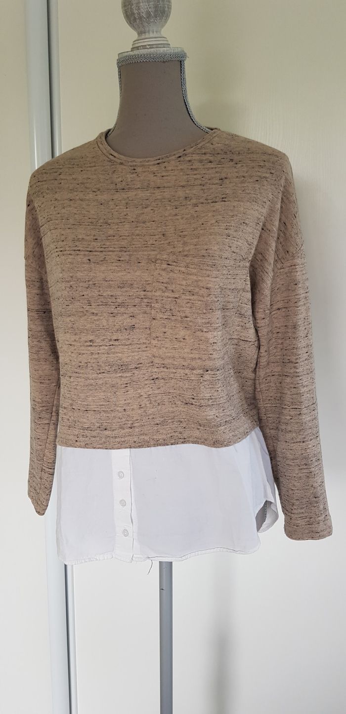 Pull / sweat col rond détail chemise - photo numéro 2