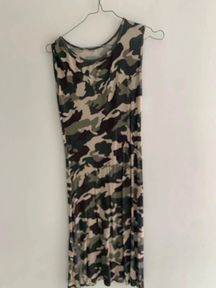 Lot de 2 robes fille taille 12 ans