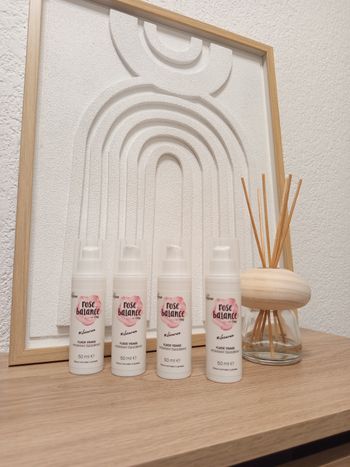 🌹 Fluide Visage Hydratant Équilibrant – Rose Balance (50 ml) 🌹