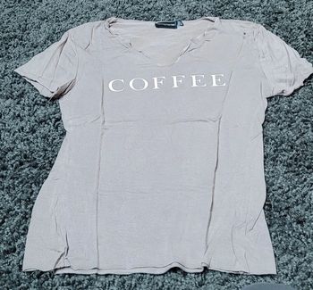 Tee shirt