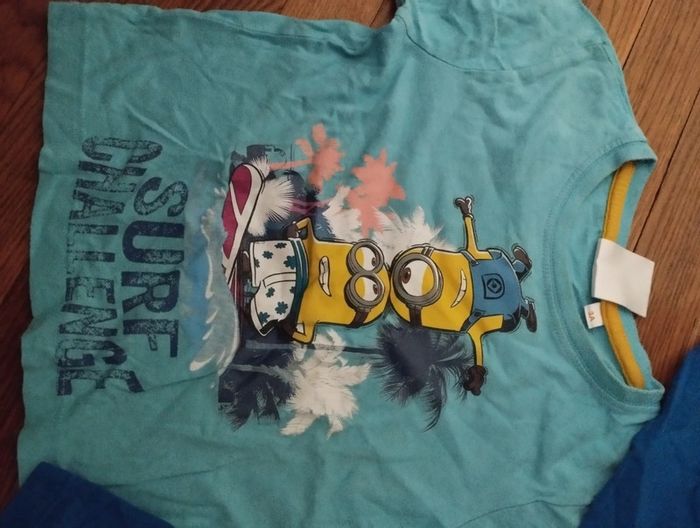 Lot de deux t-shirt Minions - photo numéro 3