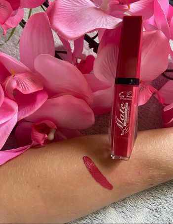 Lip gloss mat