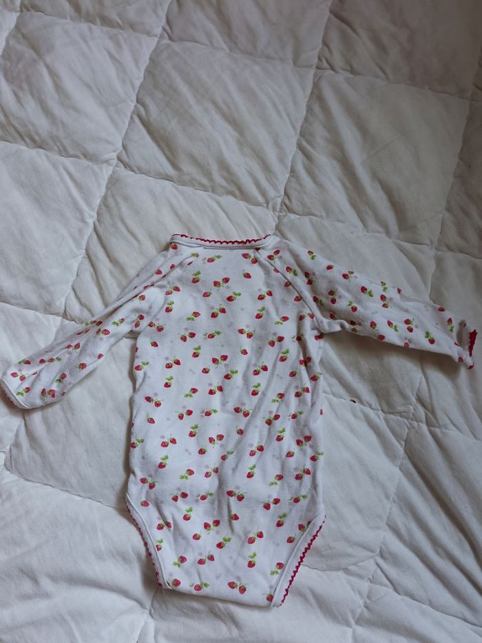 Lot bodies un mois/56 cm - photo numéro 10