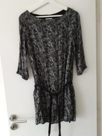 Robe Taille 36 Jacqueline Riu noir et blanc