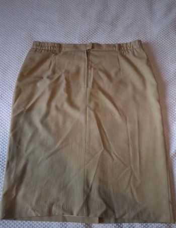 Jupe mi-longue droite