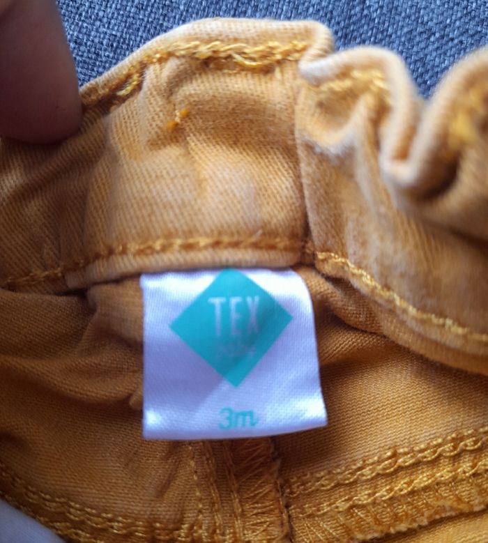 Pantalon taille 3 mois - photo numéro 2