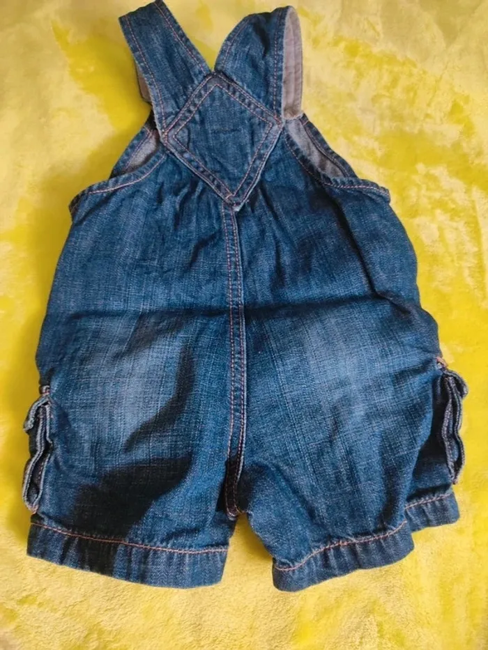 Salopette jean baby Gap - photo numéro 2