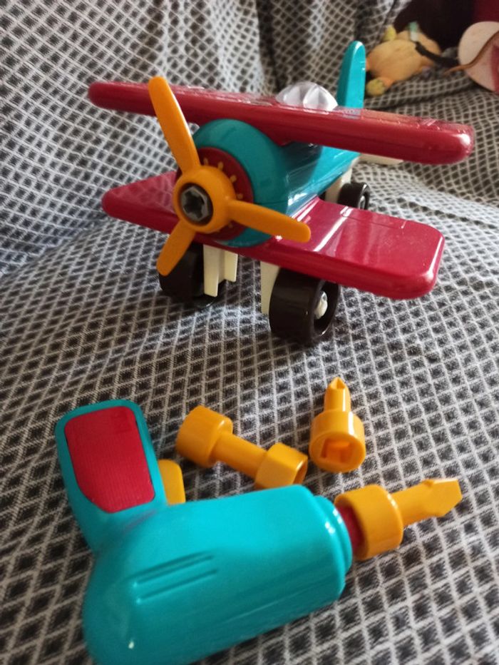 Jouet avion à monter - photo numéro 2