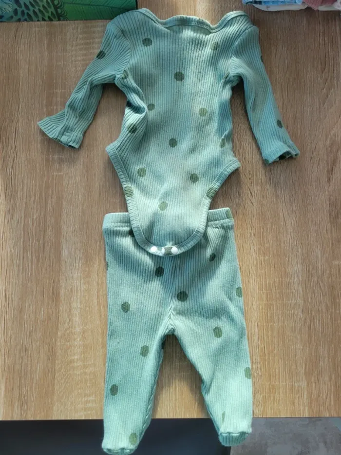 Ensemble Shein vert - photo numéro 2