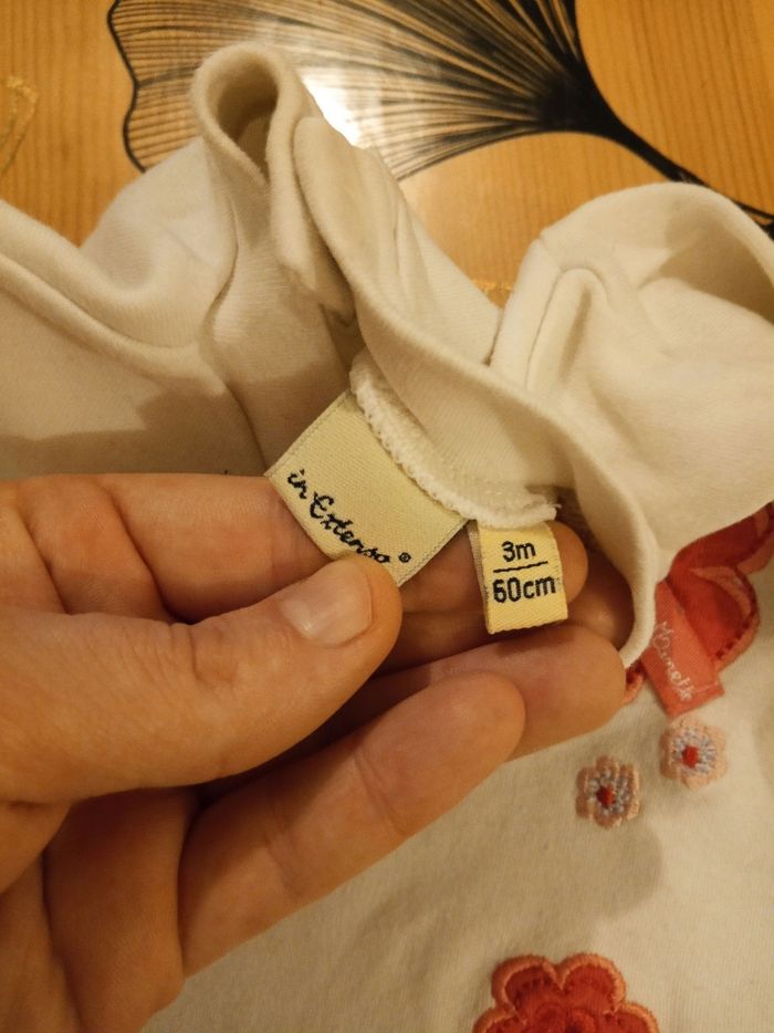 Haut ML "fleurs" _ 3 mois - photo numéro 3