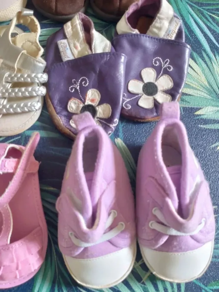 Gros lot de 9 paires de chaussons et chaussures pour bébé fille 3 à 12 mois - photo numéro 4