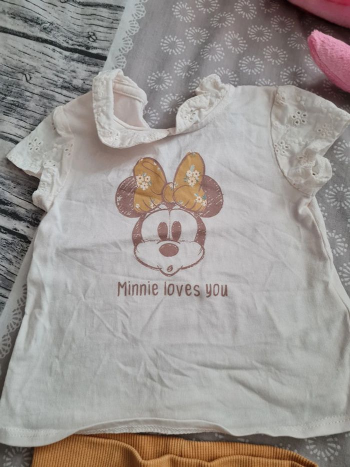Ensemble minnie 2/3 mois  c&a - photo numéro 3