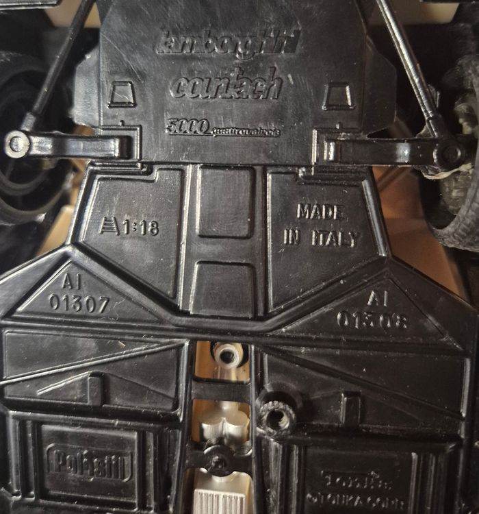 Polistil tonka Lamborghini countach 5000 noir 1/18 - photo numéro 7
