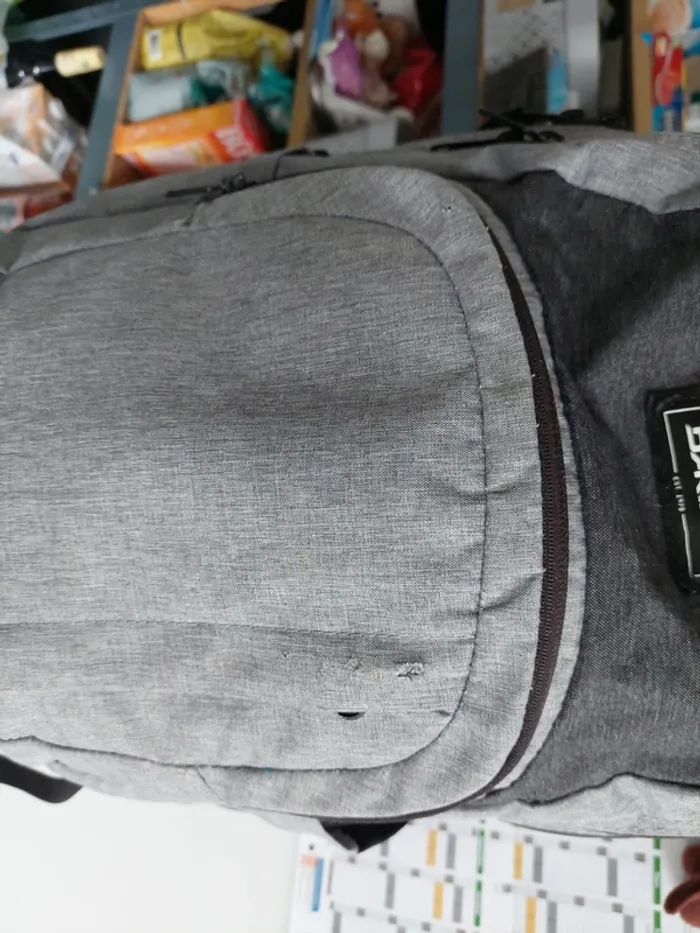 Sac à dos (cartable) Dakine gris clair - photo numéro 3