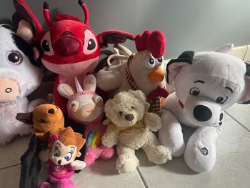 Lot de 15 peluches – Offre spéciale câlins