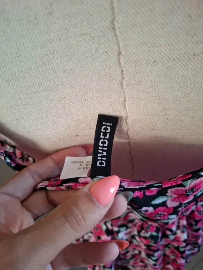 petite robe fleuri H&M Divided – T44 - photo numéro 5
