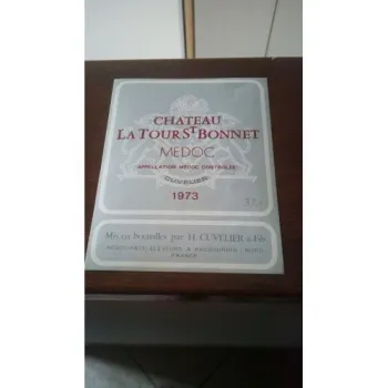 étiquette de Vin château la tour saint bonnet Médoc 1973 neuve -