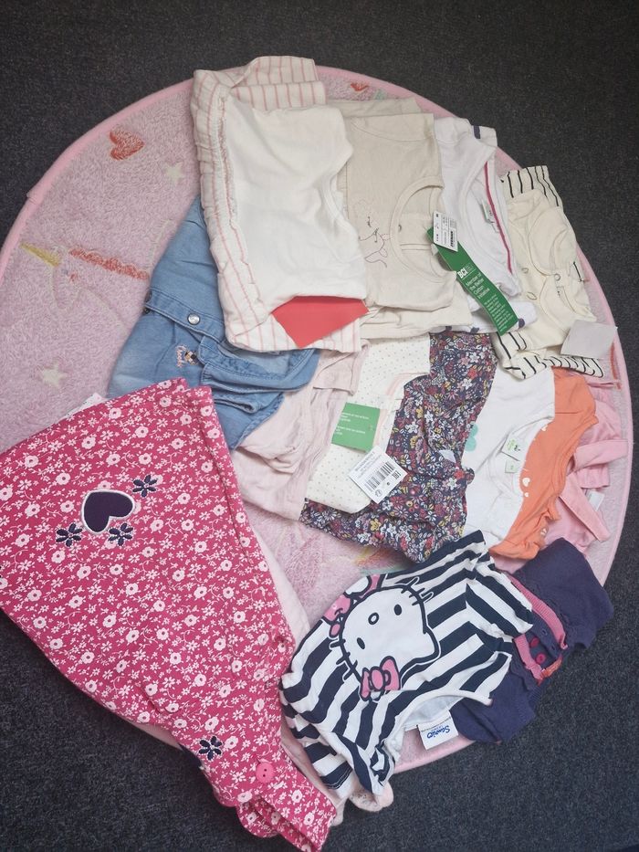 Lot vêtement 9 mois
