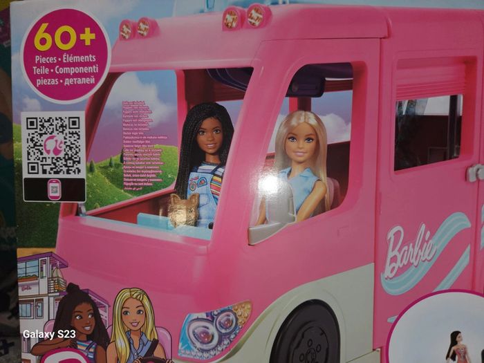 Barbie Camping - photo numéro 2